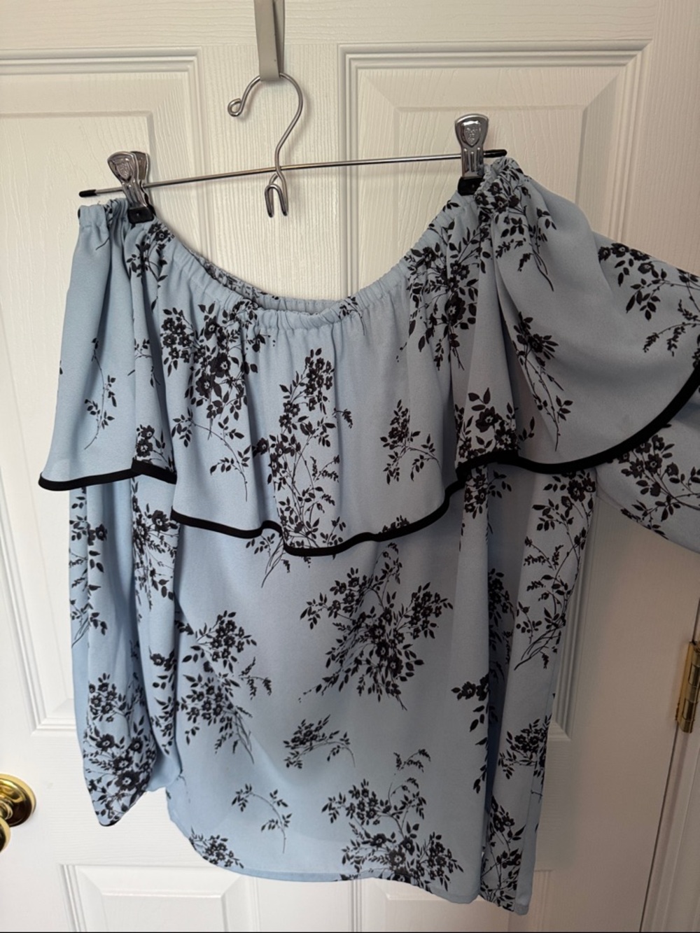 Vince Camuto Light Blue Floral Off-Shoulder Ruffle Blouse